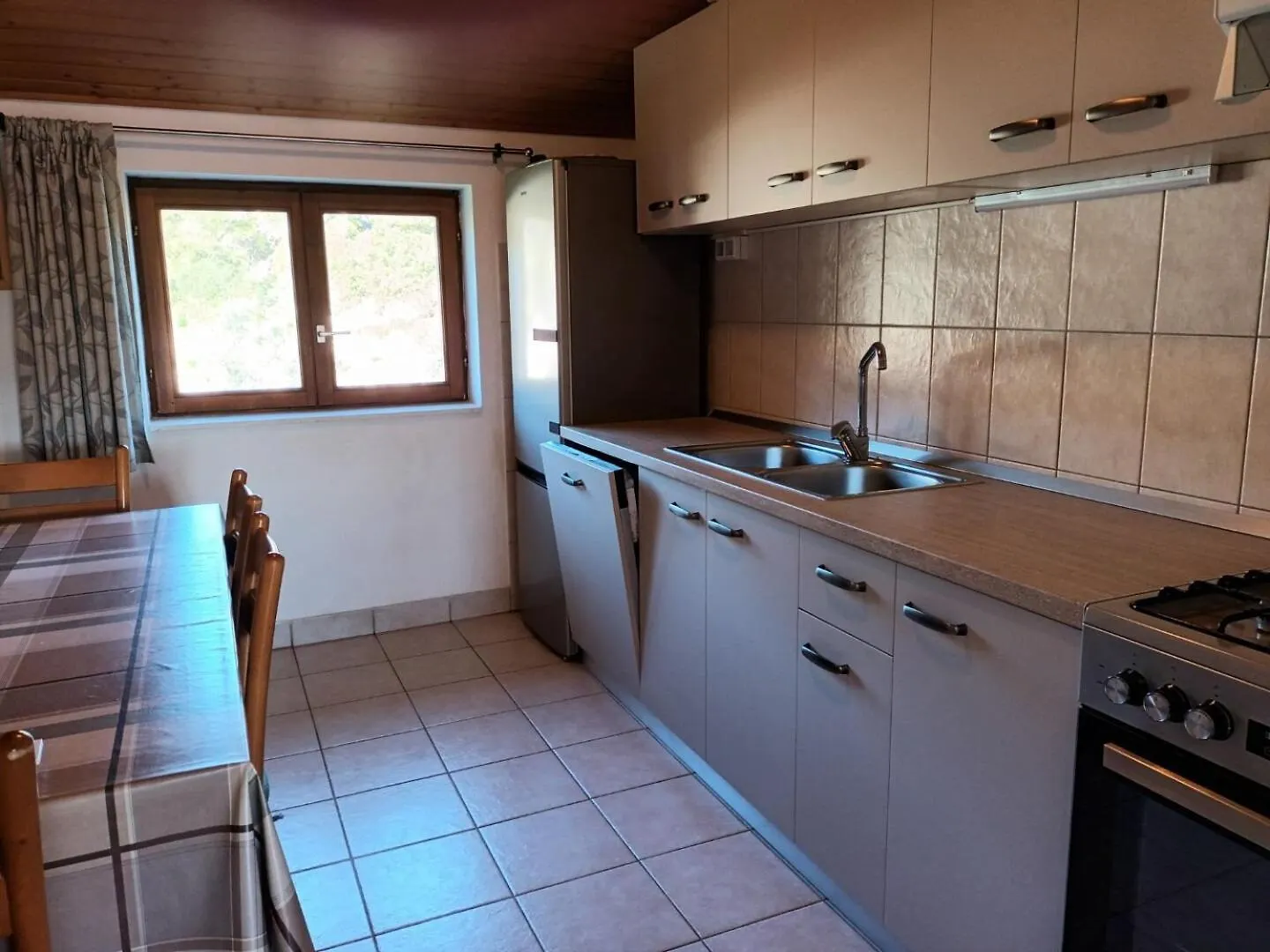 Apartments Ivo - Terrace With Sea View Veli Rat